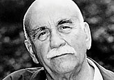 Actor Warren Mitchell