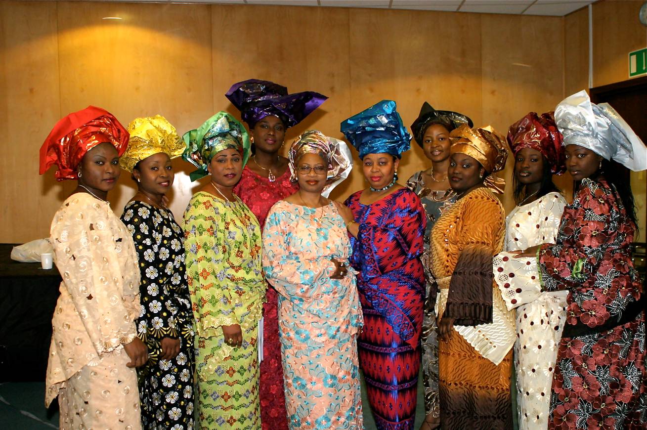 THE YORUBA WOMEN CHOIR ( Nigeria )