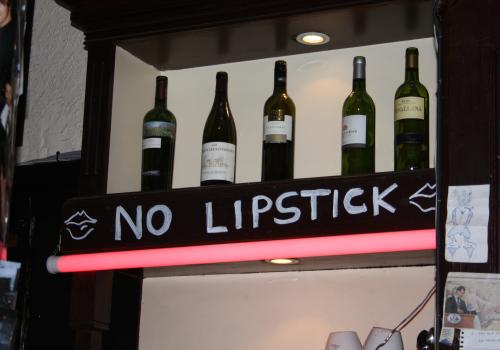 No Lipstick