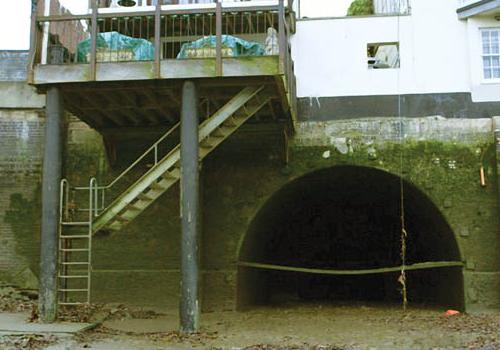 The Tyburn outflow at Crown Reach