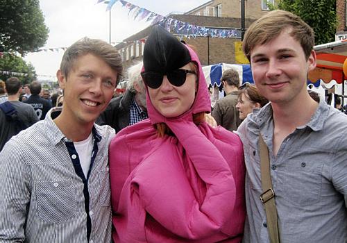 Dan Evans, pink flamengo Aquila Dunford-Wood and Tom Holt at the Cally Festival