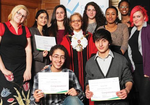  Mayor Mouna Hamitouche with award winners 