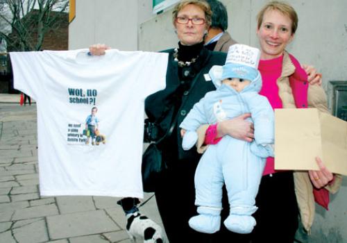 Linda Grove, Rachael Guan and baby Sebastian