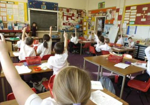 City Hall and headteachers in scramble for solution to school place shortage