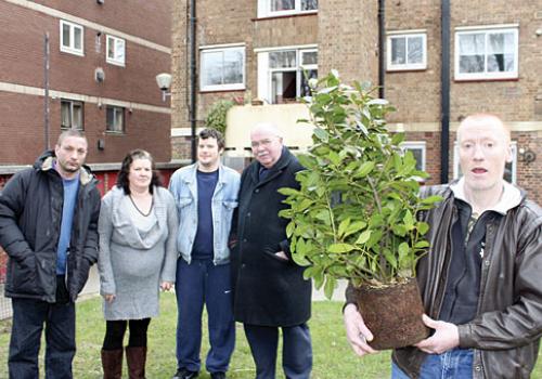 Neville Grant, Angela Elliot and her son Robert, Bob Graham and Ronnie Nolan