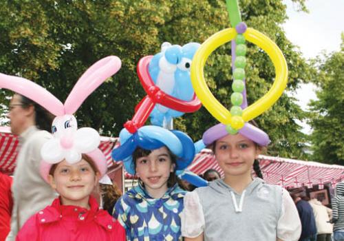 From left, Ruby Reich, Darcey Willing and Hendrikje Geary, all eight