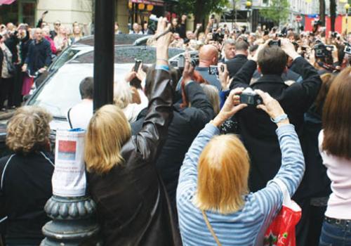 The crowds in Monmouth Street