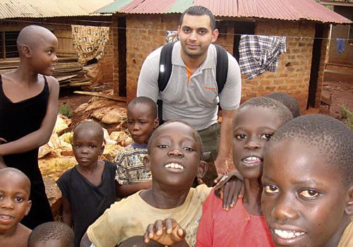 Tausif Daubar meets the children of Uganda